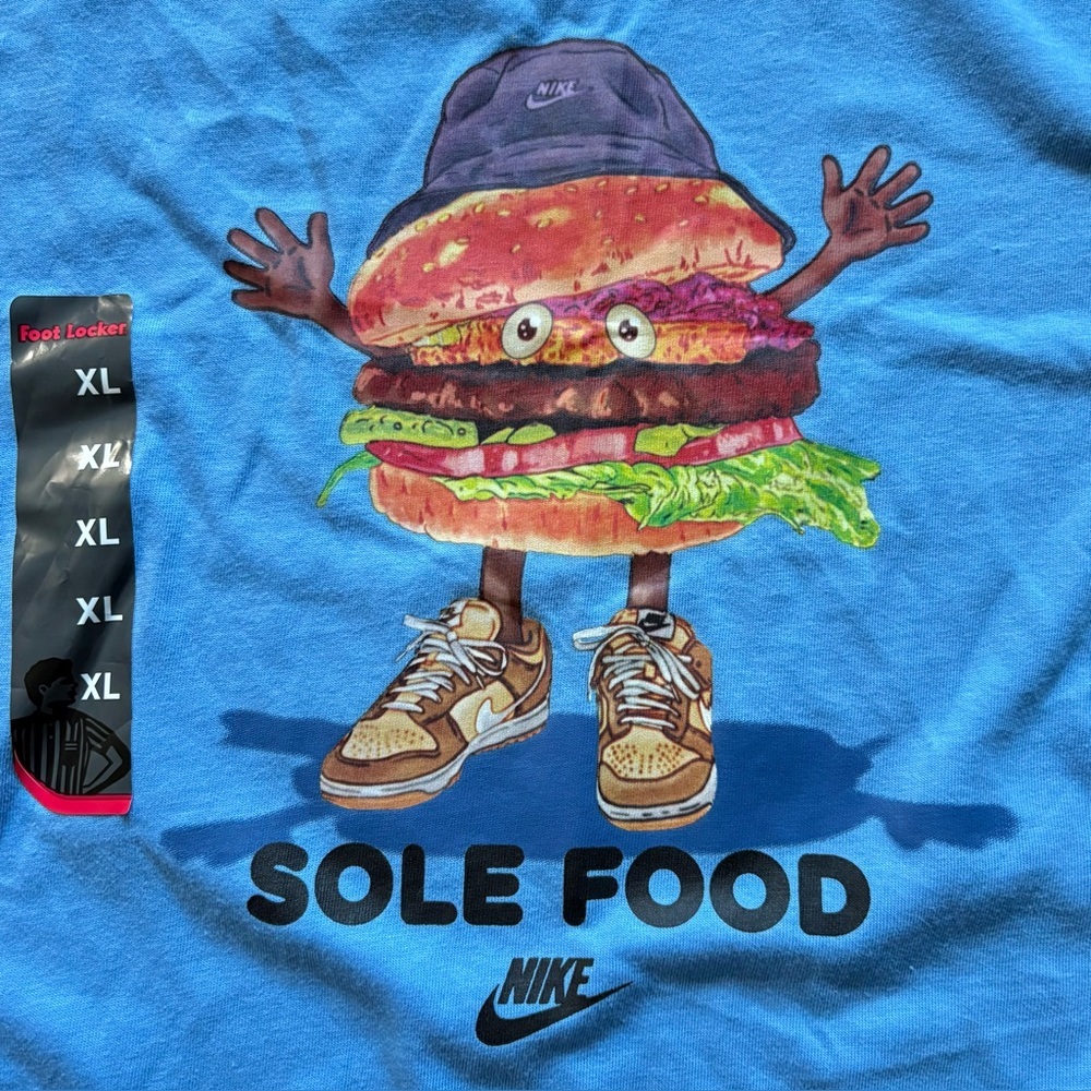 NIKE Sole Food (Hamburger) Graphic Tee NWT Size XL
DN5172-412 - Picture 3 of 4